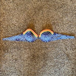 Strapless bathing suit top